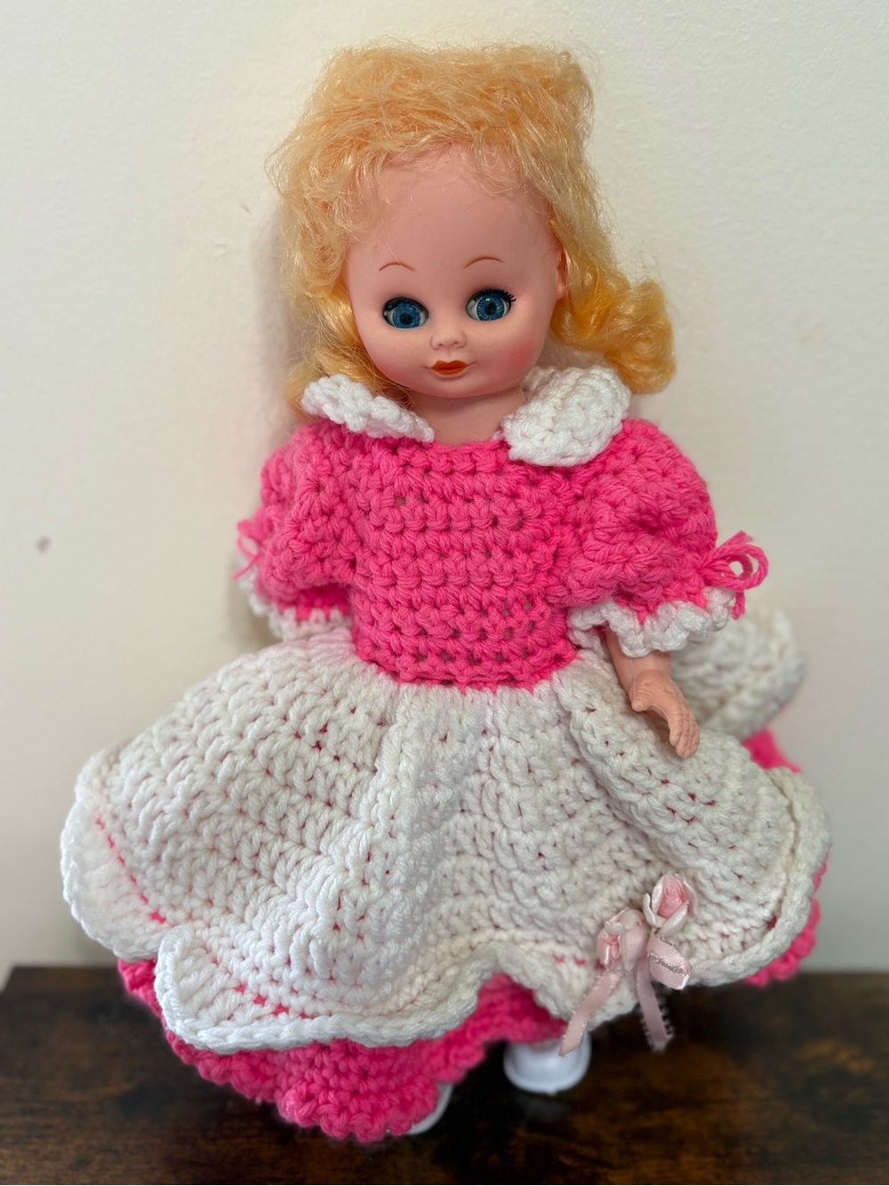 Vintage 13in plastic doll crochet pink and white dress blonde hair blue eyes